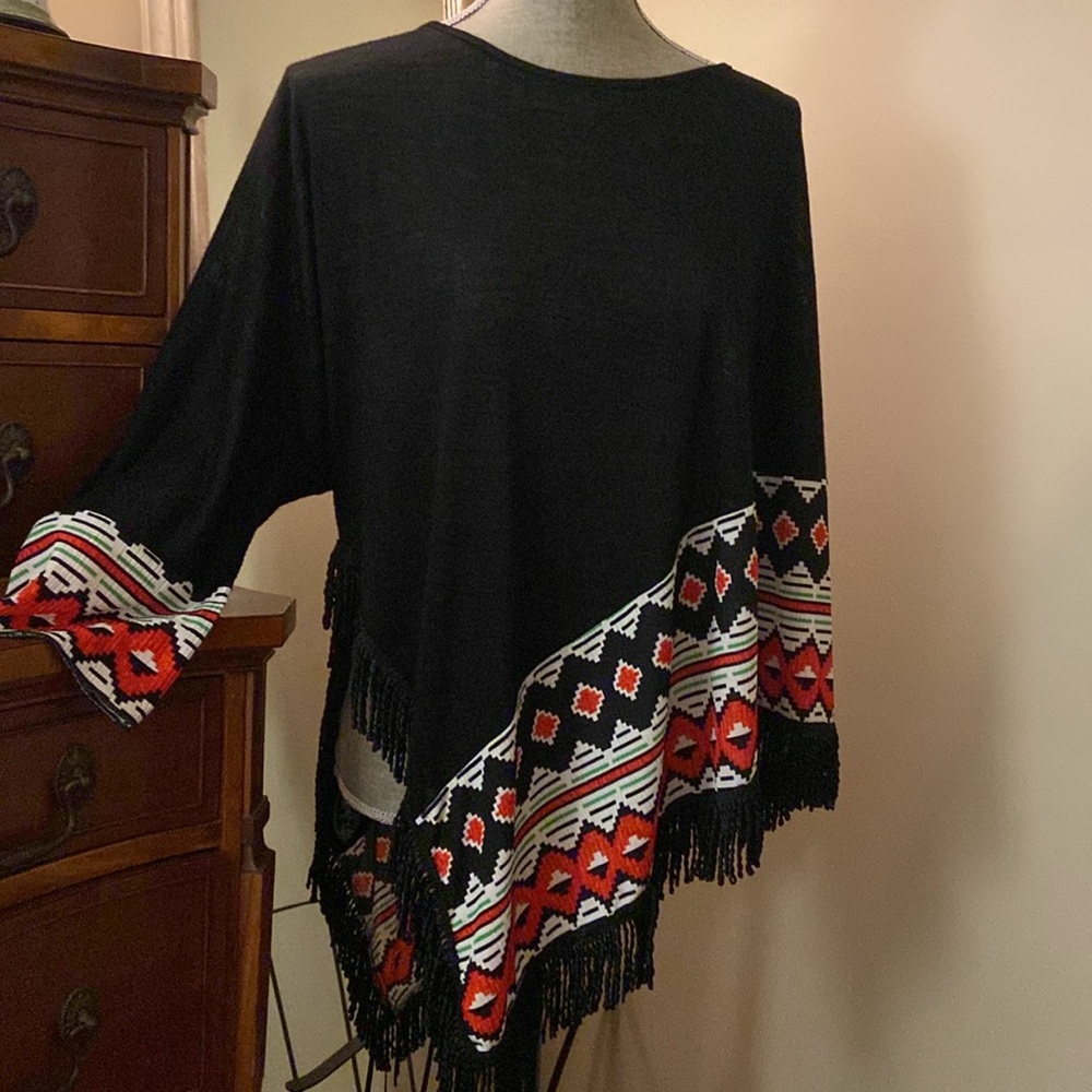 Adore size L poncho lightweight sweater one arm - Picture 2 of 12